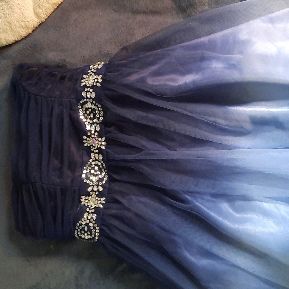 Womens prom dress